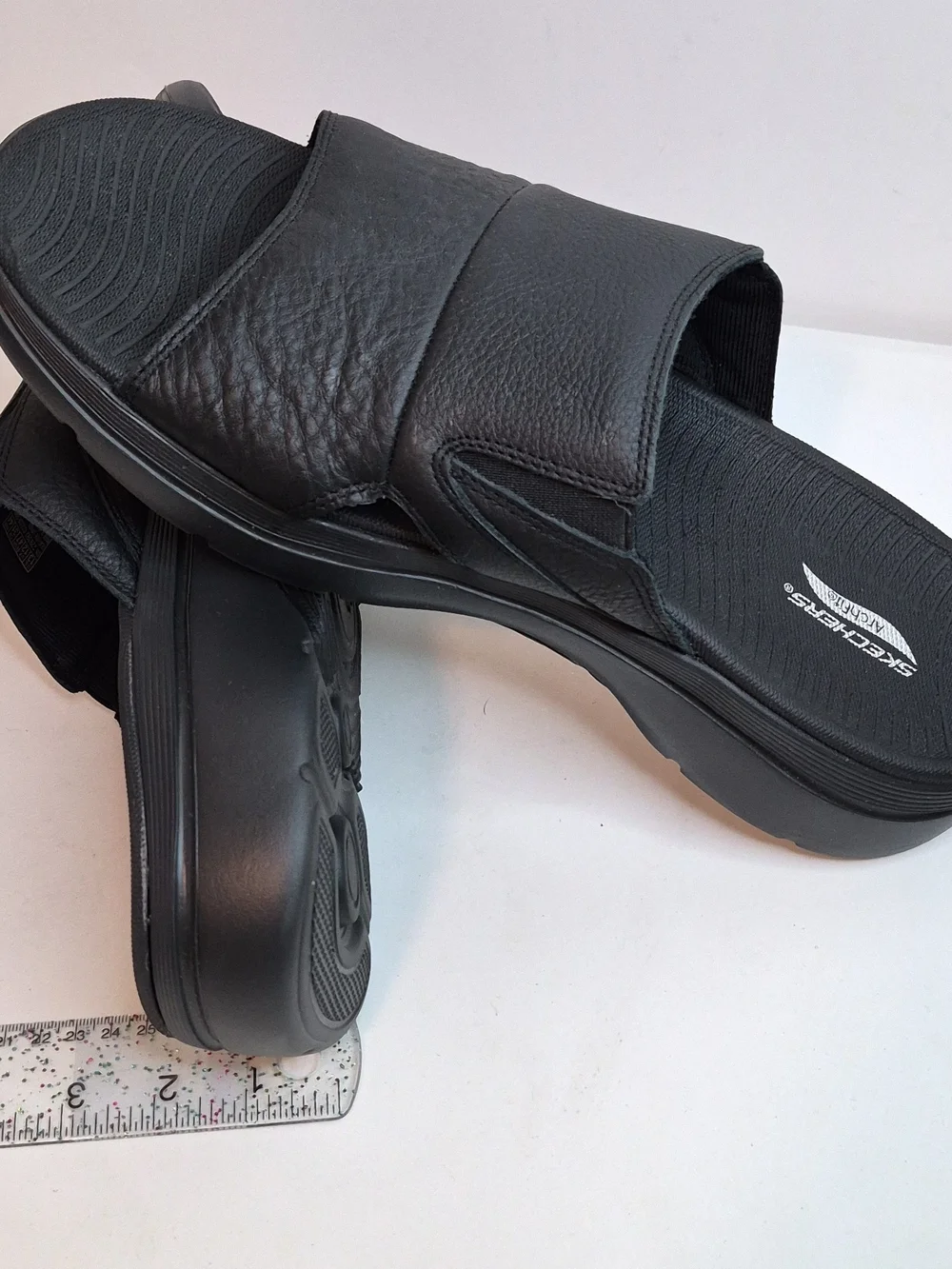 Skechers easy slip
